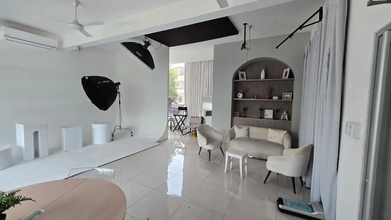 Interior de Zehcnas Studio